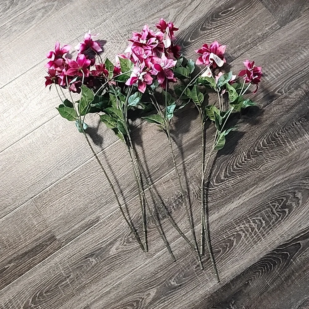 7 Mauve floral Stems